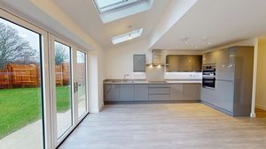 Photo 17- click for photo gallery